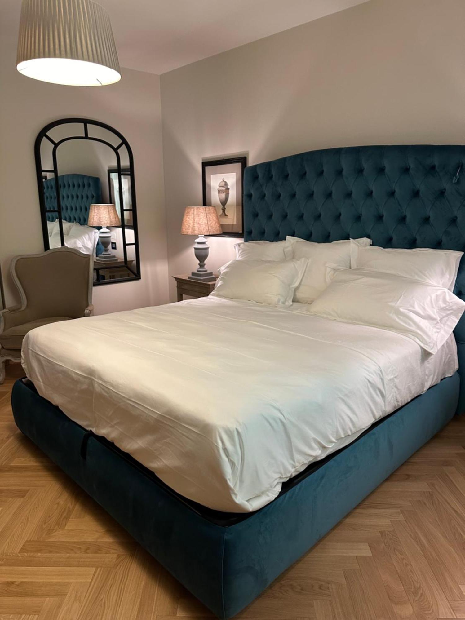Luxury-Villa Luca มารินา ดิ เปียตราซันตา ภายนอก รูปภาพ